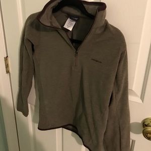 Patagonia pull over